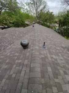 Owens Corning Oakridge Shingles in the color of Driftwood Casa Linda