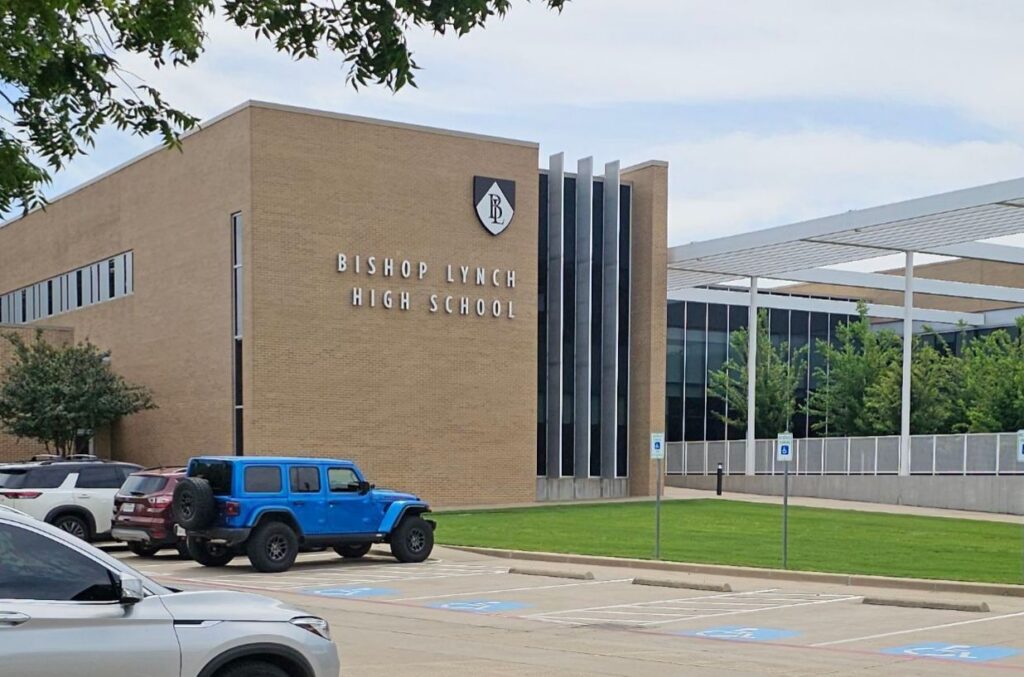 Bishop Lynch High School in Casa View, 75228