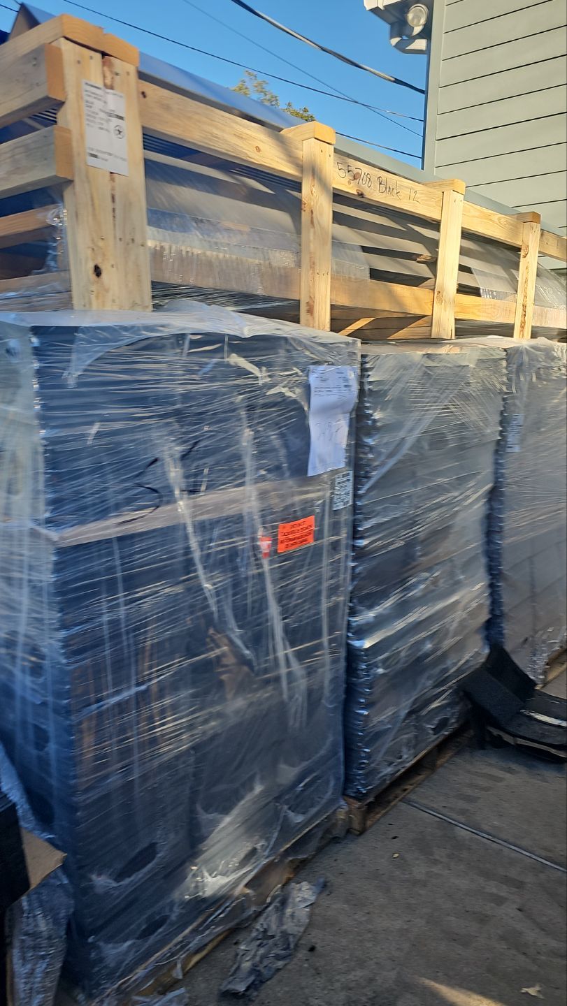 DaVinci Province Slate roofing material delivered for a University Park roof replacement